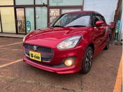 スズキ スイフト　４ＷＤ ハイブリッド　ＲＳ