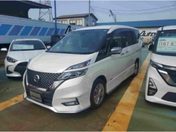 日産 セレナ　Ｓハイブリッド オーテック　セーフティパッケージ