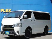 トヨタ ハイエースバン　２ＷＤ ５Ｄ２．８ＤＴスーパーＧＬダークプライム
