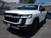 トヨタ ランドクルーザー ＧＲスポーツ　メーカーナビ・リヤエンター