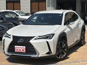 レクサス ＵＸ２５０ｈ ２５０ｈ　バージョンＣ　１オーナー　パノ