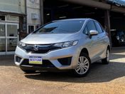 ホンダ フィット　４ＷＤ １３Ｇ　Ｆ