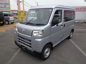 ダイハツ ハイゼットカーゴ デラックス　届出済未使用車