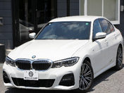 ＢＭＷ ３シリーズ　セダン ３２０ｉ　Ｍスポーツ
