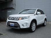 スズキ エスクード　４ＷＤ １．６　　電子制御４ＷＤ　ナビ　バックモ