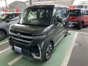 スズキ スペーシア　カスタム ハイブリッドＸＳ