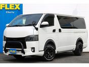 トヨタ ハイエースバン　４ＷＤ ５Ｄ２．８ＤＴスーパーＧＬ　５０ＴＨ　Ａ