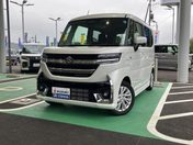 スズキ スペーシア　カスタム　４ＷＤ ＨＹＢＲＩＤ　ＧＳ　４ＷＤ　全方位モニタ