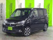 三菱 デリカ　Ｄ：２　カスタム　２ＷＤ カスタムハイブリッドＭＶ