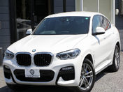 ＢＭＷ Ｘ４ ｘＤｒｉｖｅ３０ｉ　Ｍスポーツ