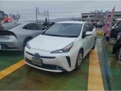トヨタ プリウス　４ＷＤ Ｓ　セーフティプラス