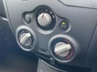車両画像12