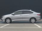 車両画像18
