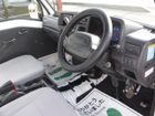車両画像16