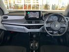 車両画像10