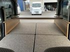 車両画像28