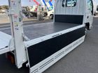 車両画像10