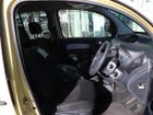 車両画像12