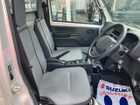 車両画像13