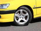 車両画像16