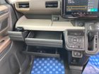 車両画像16