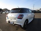 車両画像8