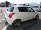 車両画像8