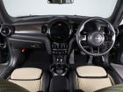 車両画像13