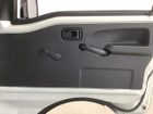 車両画像18
