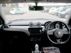 車両画像10