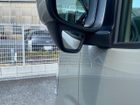 車両画像18