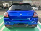 車両画像4