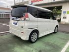 車両画像8