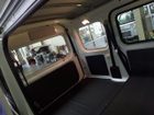 車両画像23