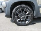 車両画像16