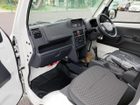 車両画像24
