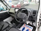 車両画像16