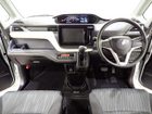 車両画像12