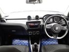 車両画像16