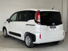 車両画像14