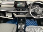 車両画像15