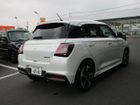 車両画像10