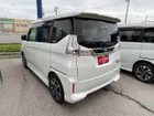 車両画像12
