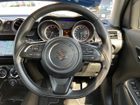車両画像16