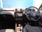 車両画像8