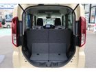 車両画像18