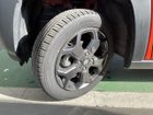 車両画像12