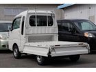 車両画像23