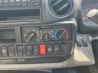 車両画像23