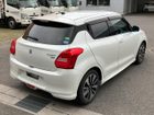車両画像18